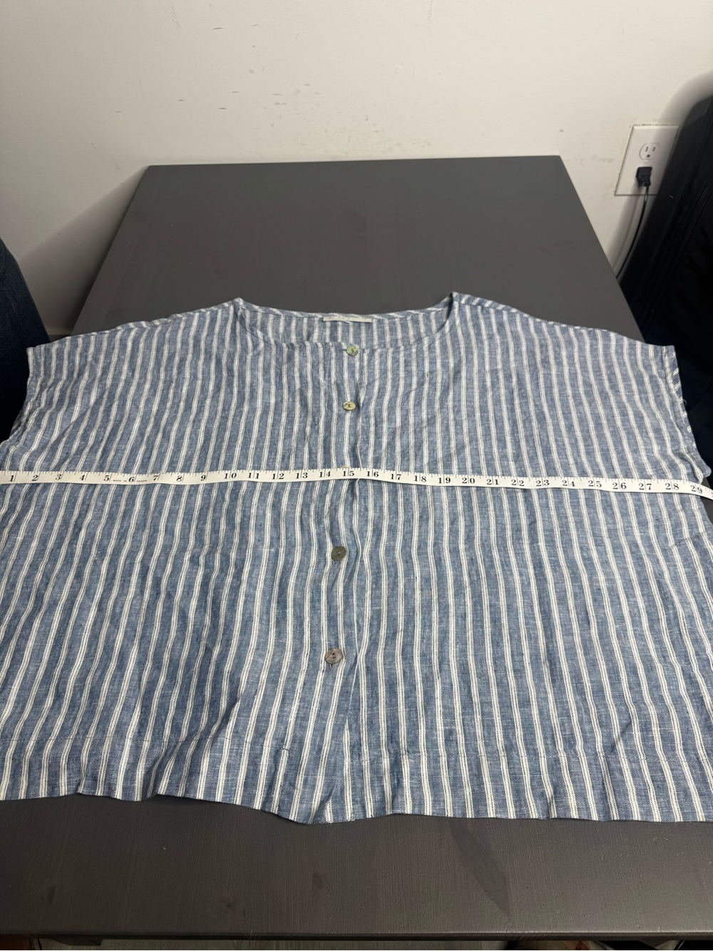 Bryn Walker – Bessie Shirt Stripe Linen - Picture 8 of 9